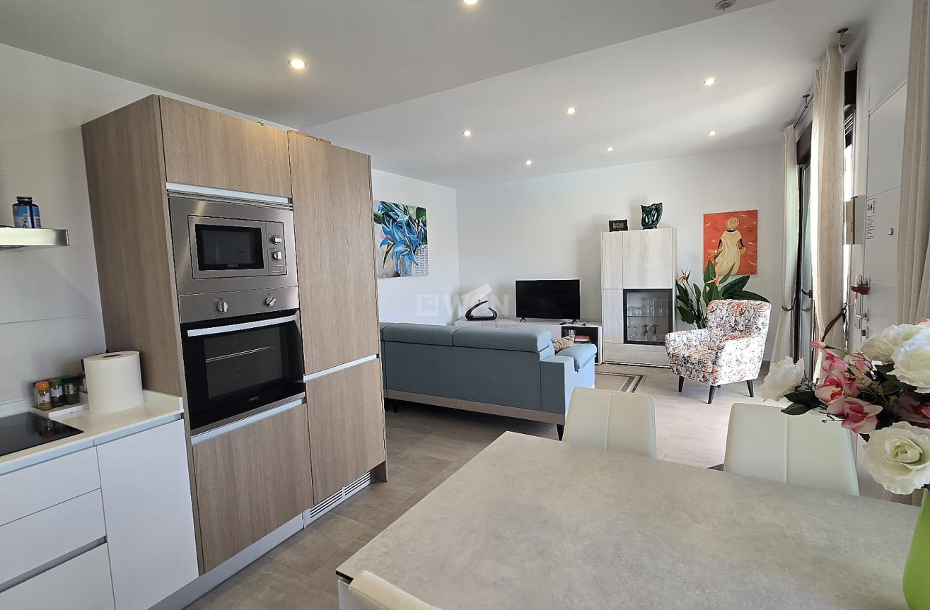 Resale - Apartment / flat - Pilar de la Horadada - Costa Blanca