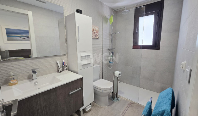 Resale - Apartment / flat - Pilar de la Horadada - Costa Blanca