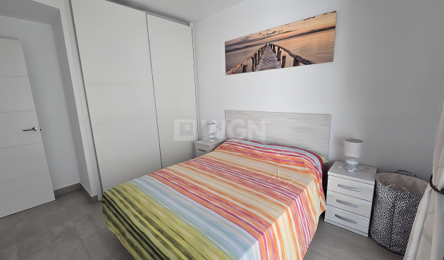 Resale - Apartment / flat - Pilar de la Horadada - Costa Blanca