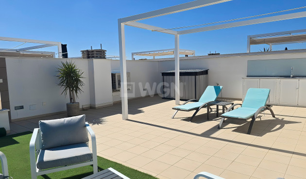Resale - Apartment / flat - Pilar de la Horadada - Costa Blanca