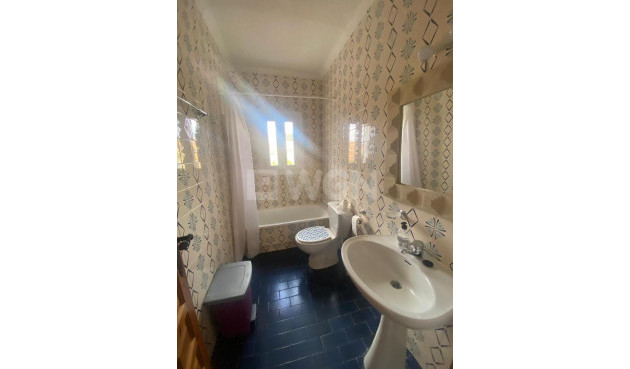 Odsprzedaż - Villa - Los Balcones - Costa Blanca