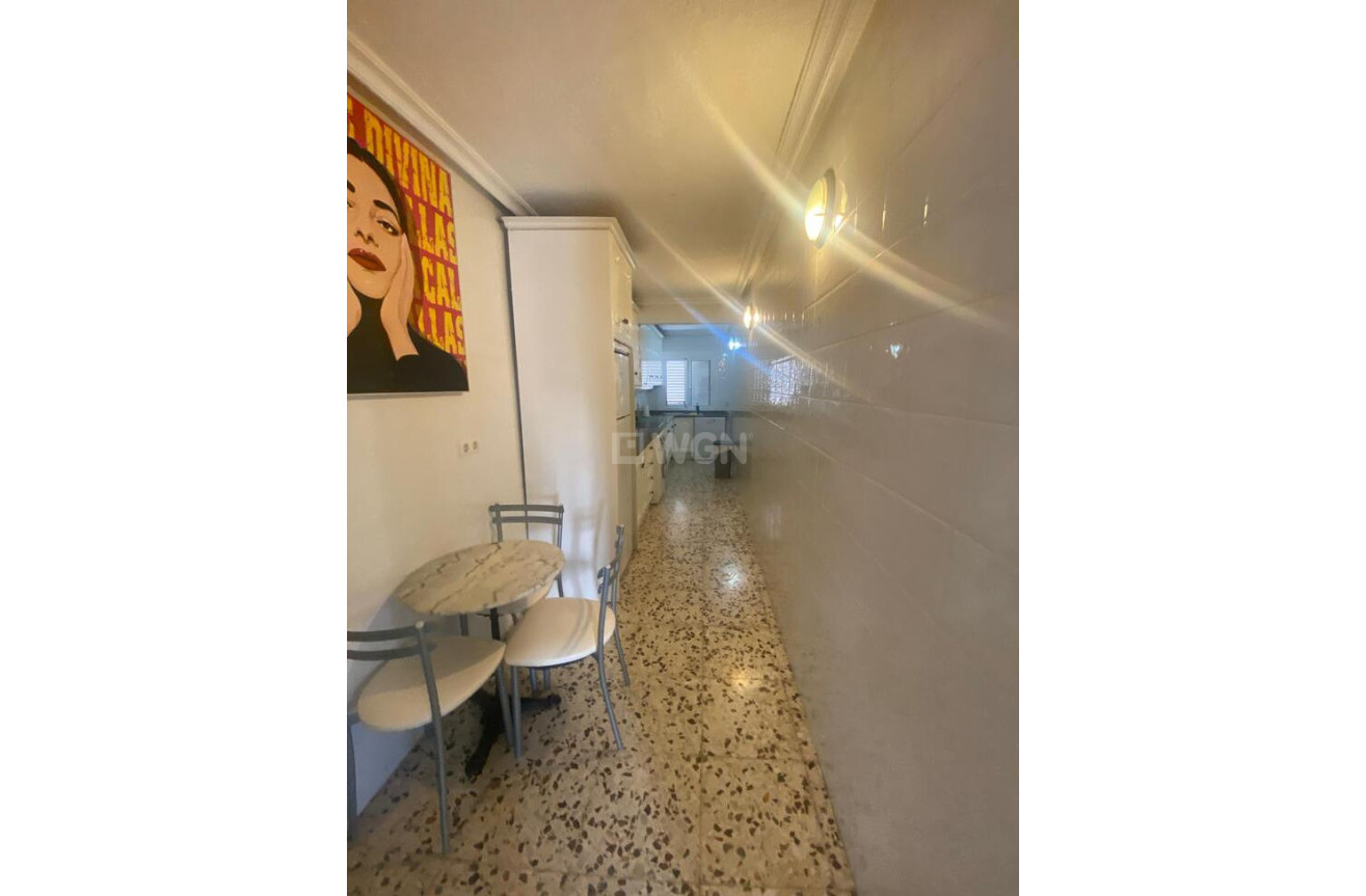 Odsprzedaż - Villa - Los Balcones - Costa Blanca