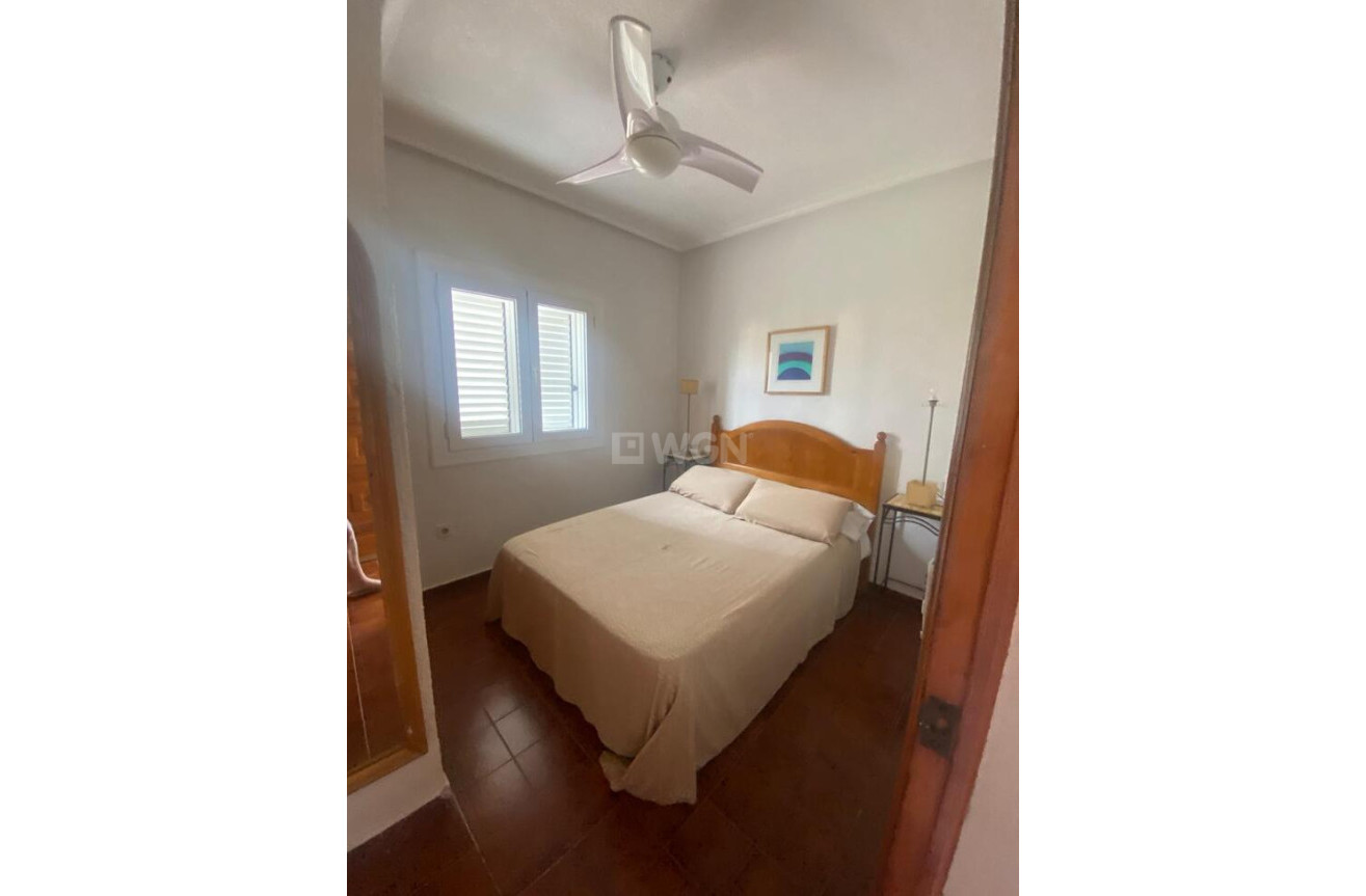 Odsprzedaż - Villa - Los Balcones - Costa Blanca