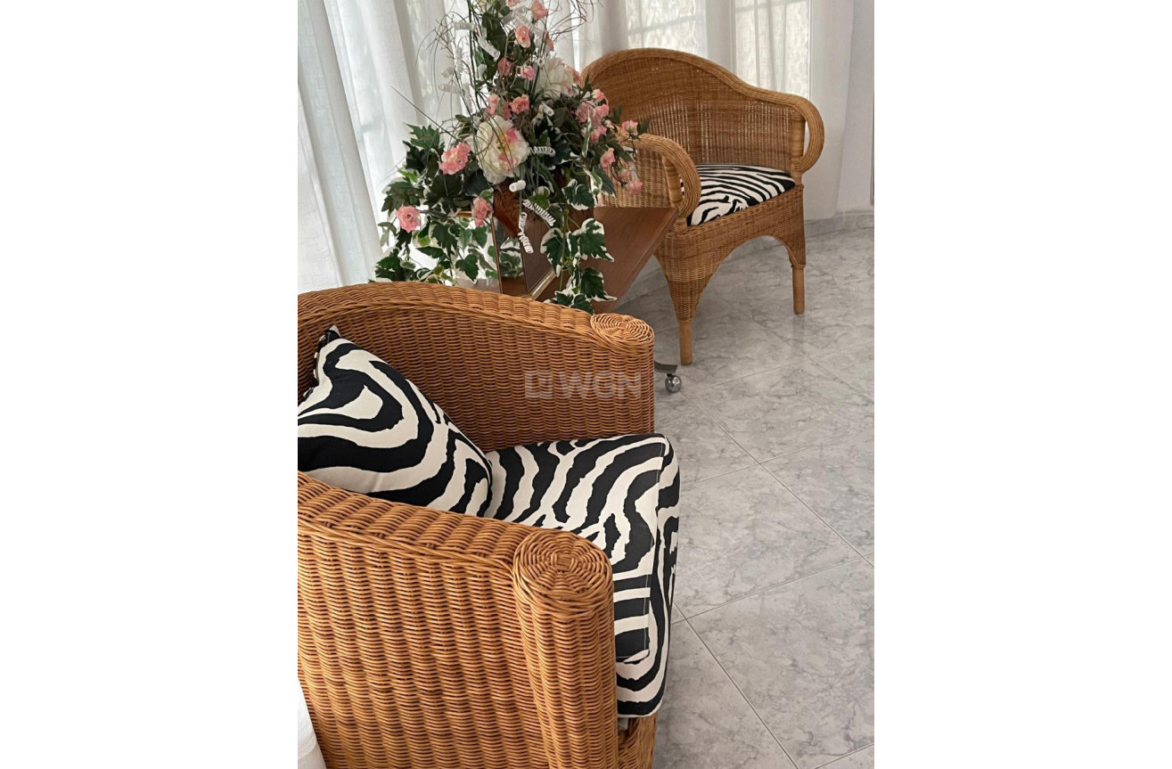 Resale - Commercial - Guardamar del Segura - Costa Blanca