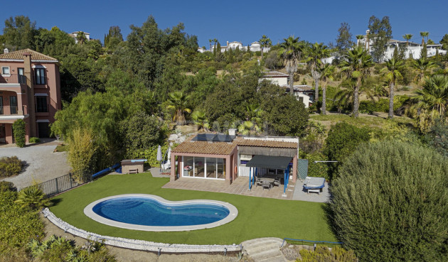 Odsprzedaż - Villa - Vinuela - Inland