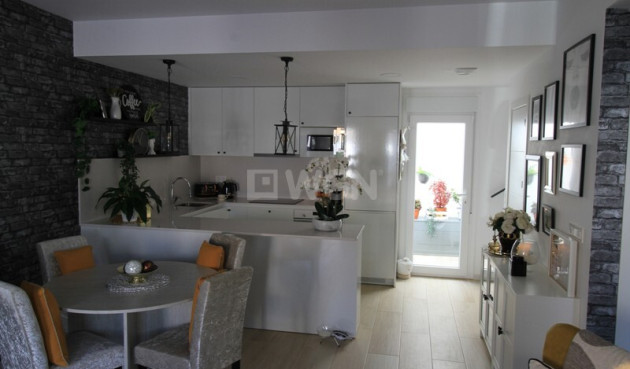 Odsprzedaż - Kamienica - Avileses - Costa Calida