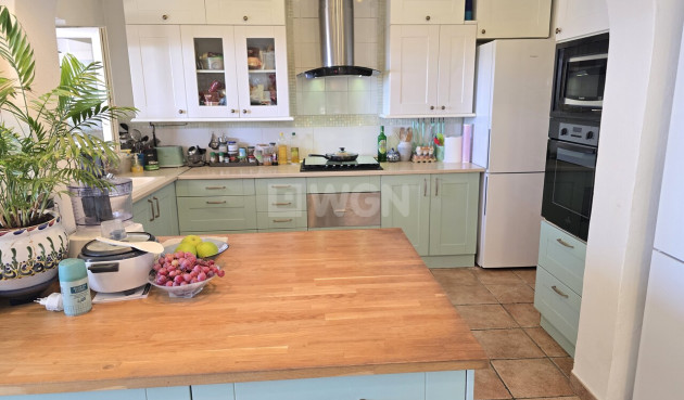 Odsprzedaż - Villa - Canillas de Aceituno - Inland