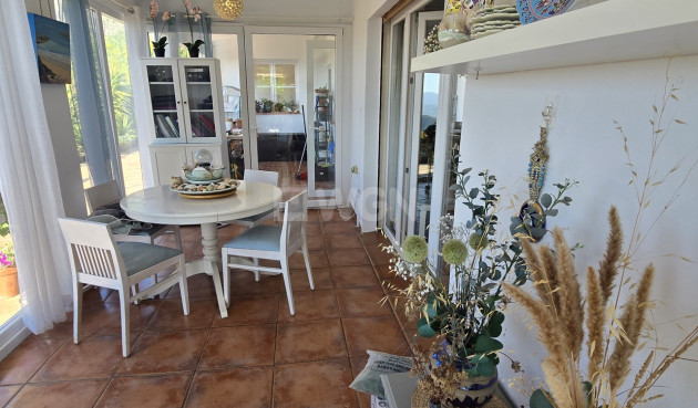 Odsprzedaż - Villa - Canillas de Aceituno - Inland