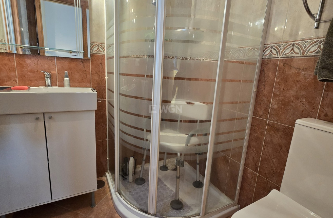 Odsprzedaż - Villa - Canillas de Aceituno - Inland