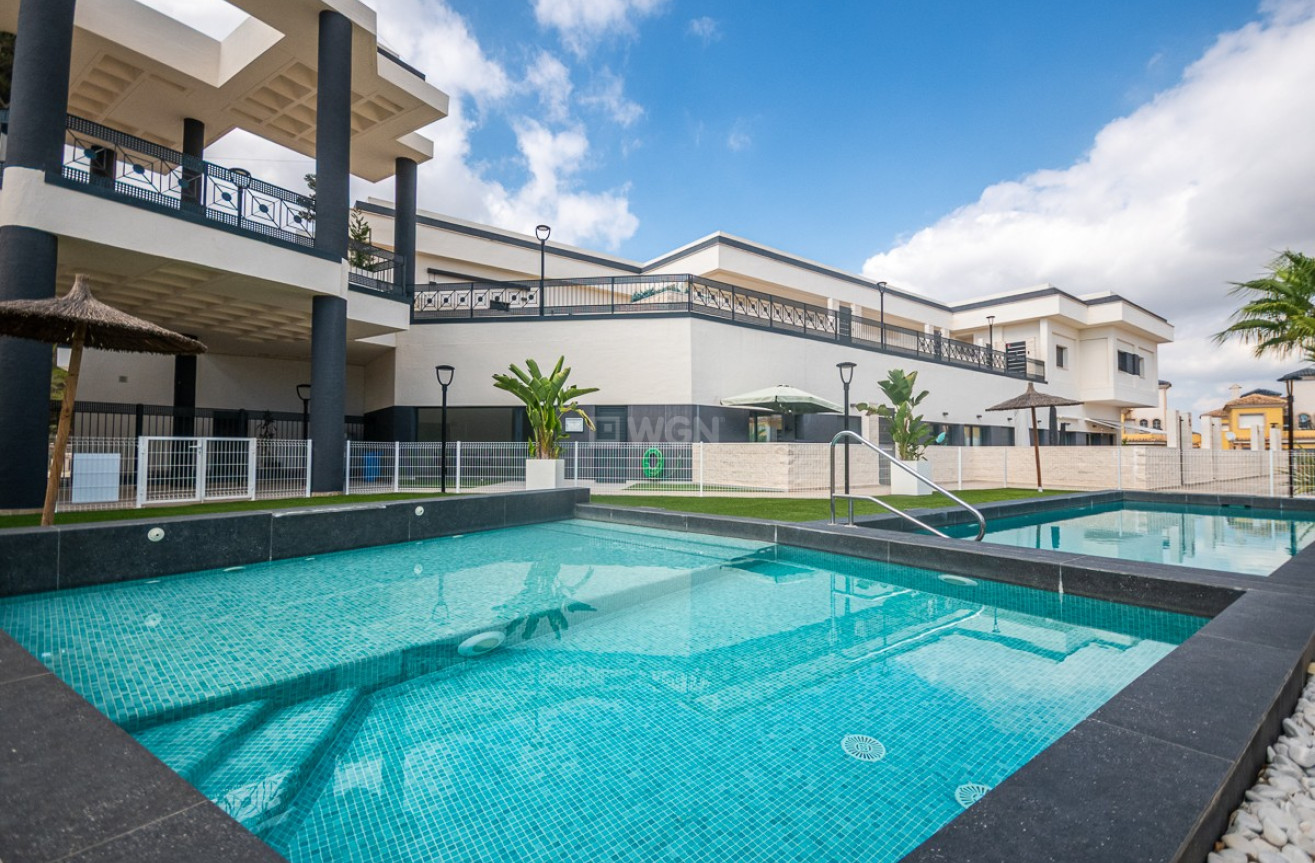 Odsprzedaż - Mieszkanie w bloku - Algorfa - Inland