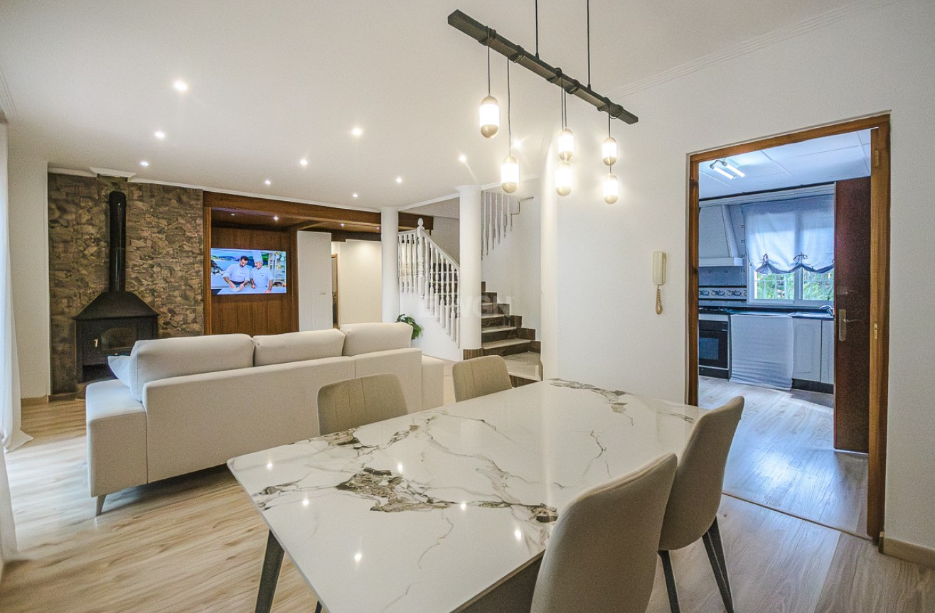 Odsprzedaż - Villa - Orihuela - Inland