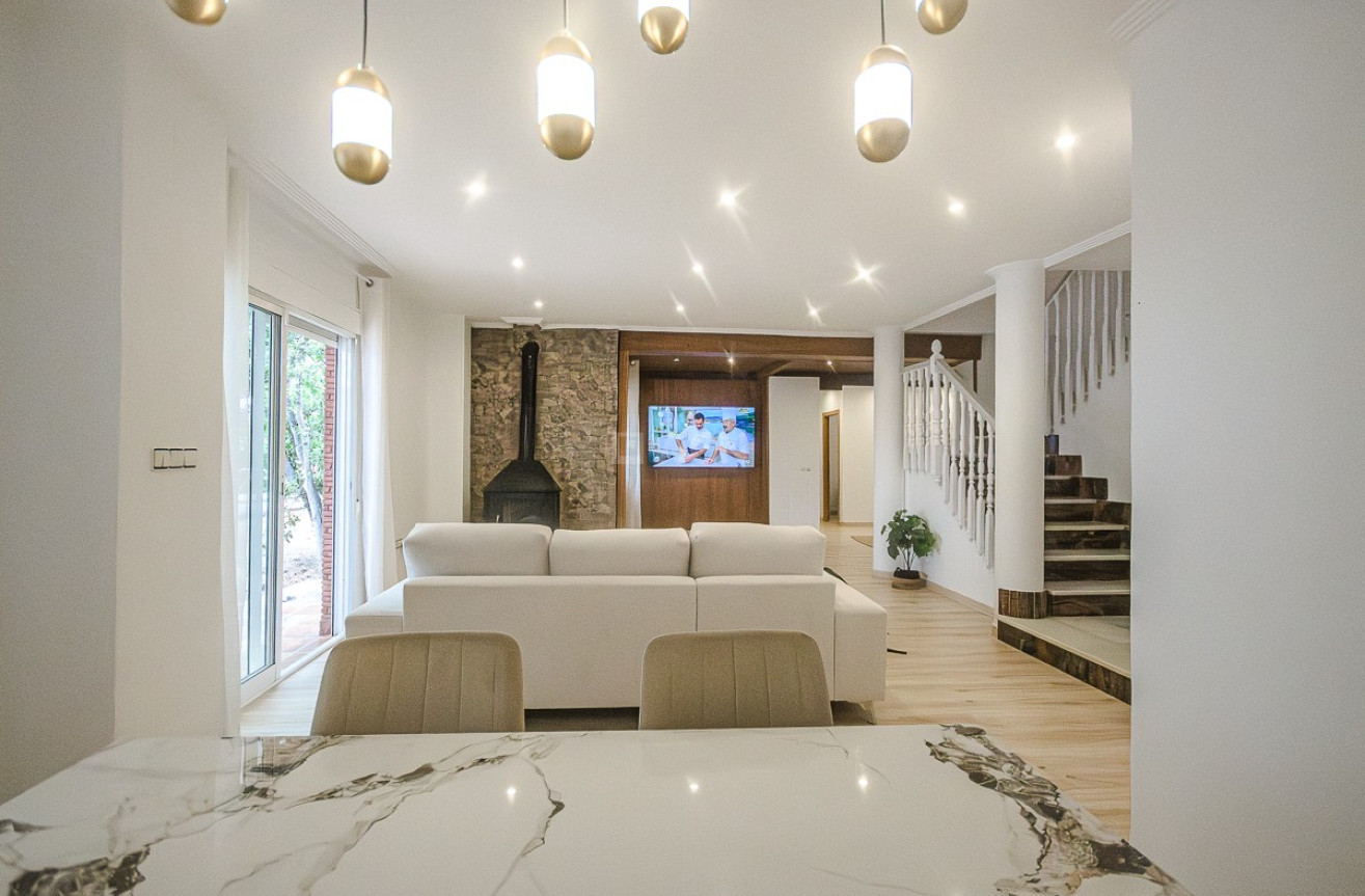 Odsprzedaż - Villa - Orihuela - Inland