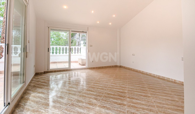 Odsprzedaż - Villa - Orihuela - Inland