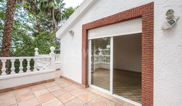 Odsprzedaż - Villa - Orihuela - Inland