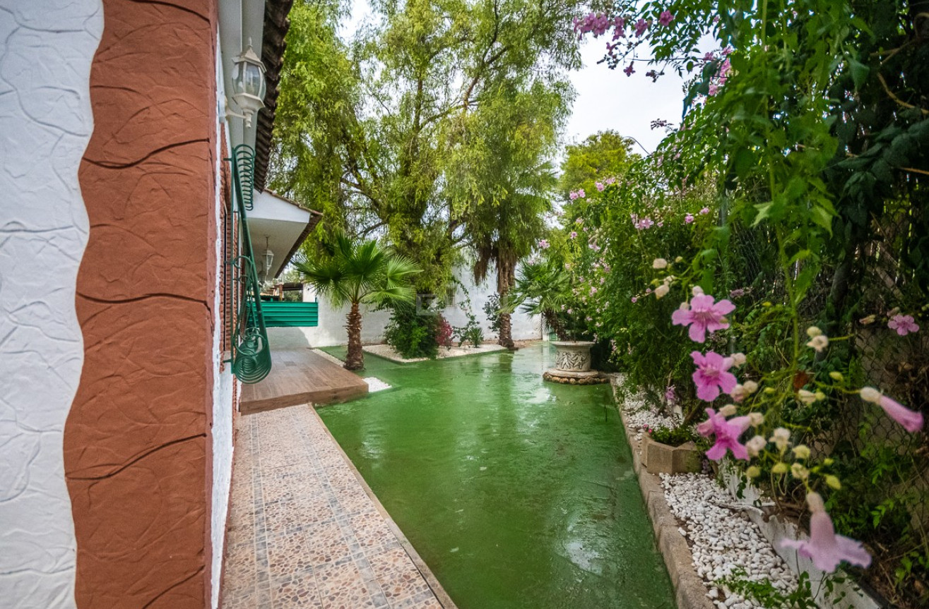 Odsprzedaż - Villa - Orihuela - Inland