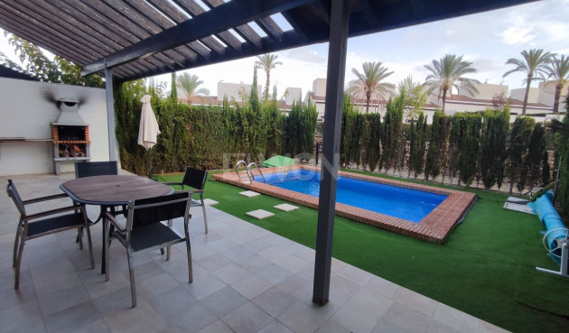 Odsprzedaż - Villa - Peraleja Golf - Inland