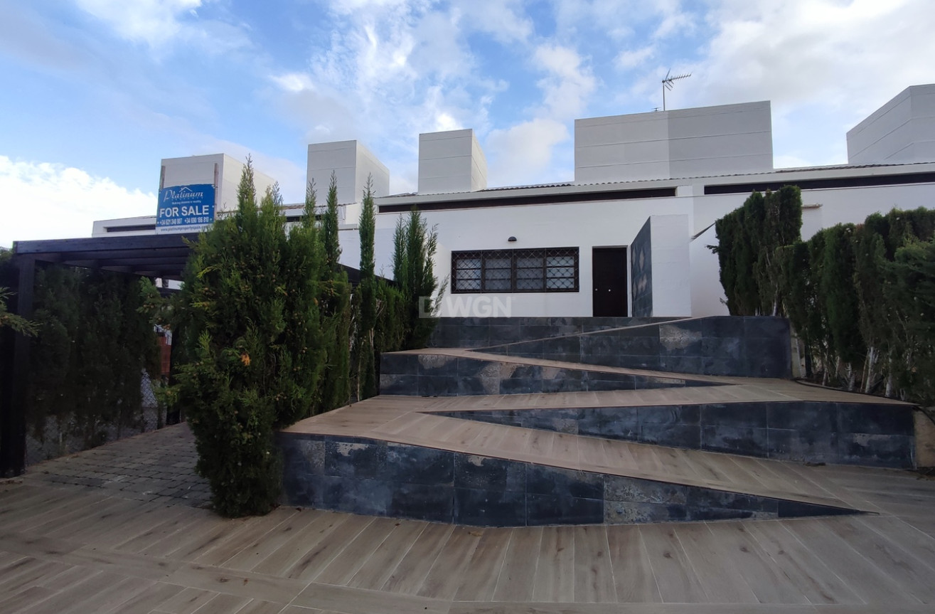 Odsprzedaż - Villa - Peraleja Golf - Inland