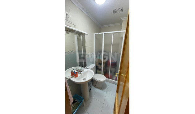 Reventa - Apartamento / piso - Torrevieja - Centro