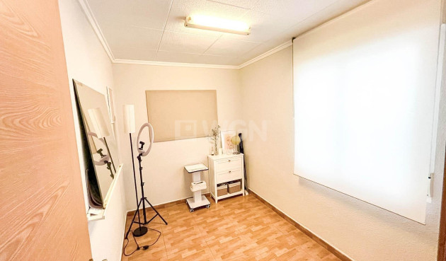 Resale - Apartment / flat - Torrevieja - Centro