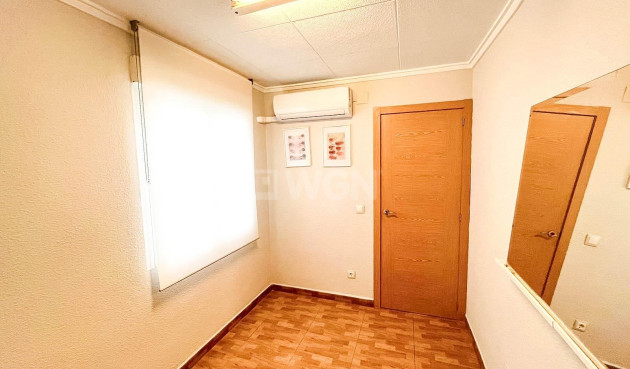 Resale - Apartment / flat - Torrevieja - Centro