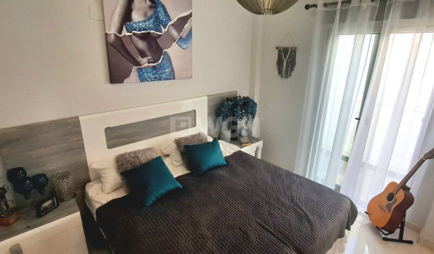 Resale - Villa - Villamartin - Costa Blanca