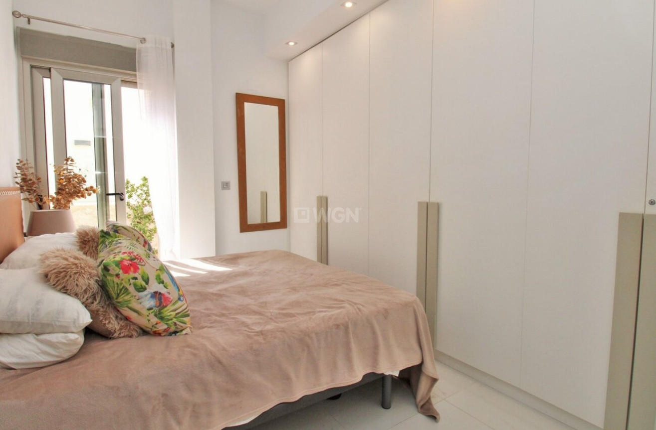 Resale - Villa - Villamartin - Costa Blanca