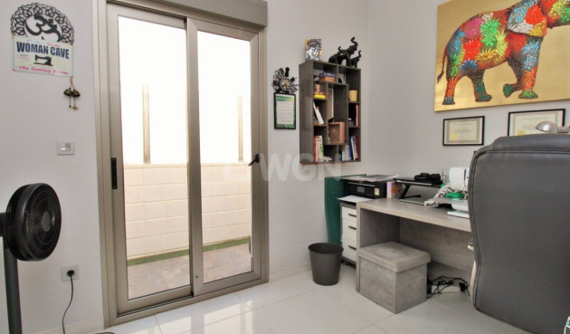 Resale - Villa - Villamartin - Costa Blanca