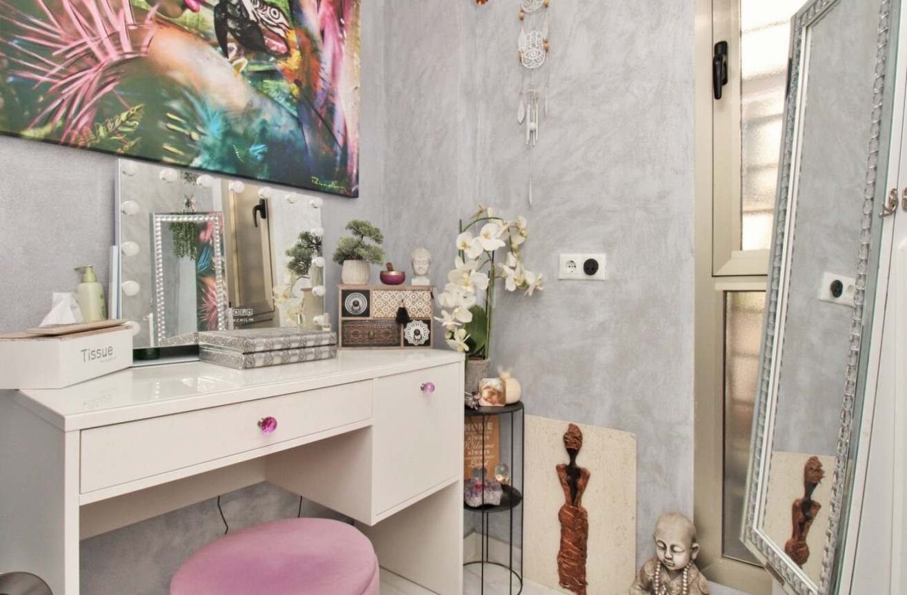 Resale - Villa - Villamartin - Costa Blanca