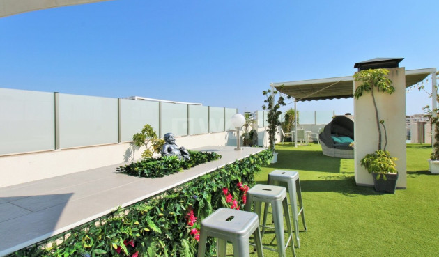 Resale - Villa - Villamartin - Costa Blanca