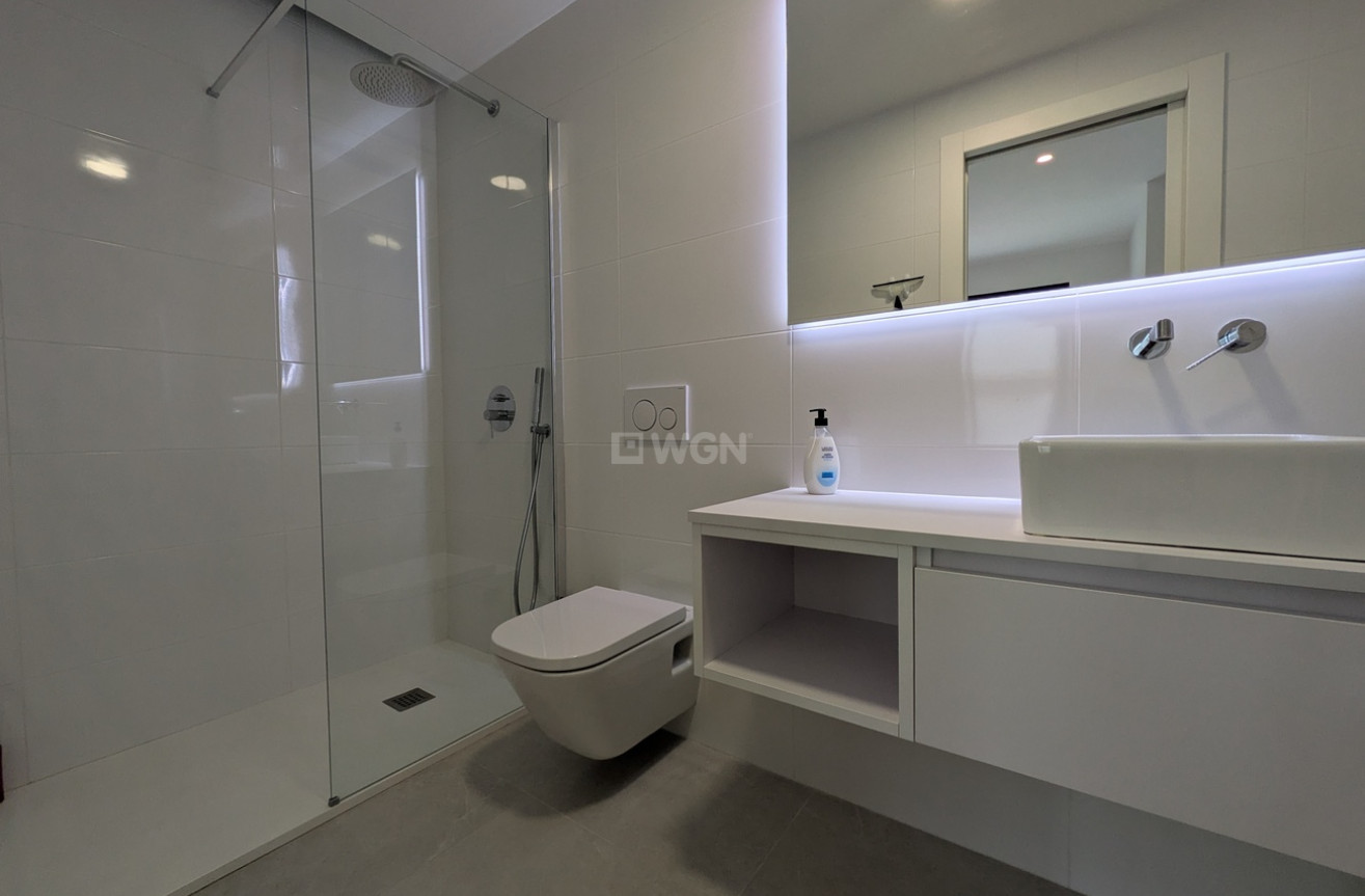 Odsprzedaż - Bungalow - Pilar de la Horadada - Costa Blanca