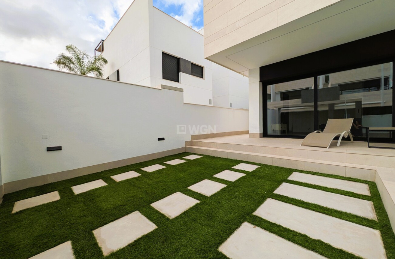 Odsprzedaż - Bungalow - Pilar de la Horadada - Costa Blanca