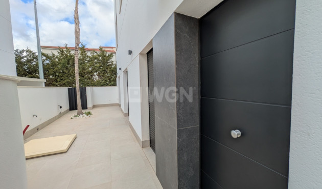 Odsprzedaż - Bungalow - Pilar de la Horadada - Costa Blanca