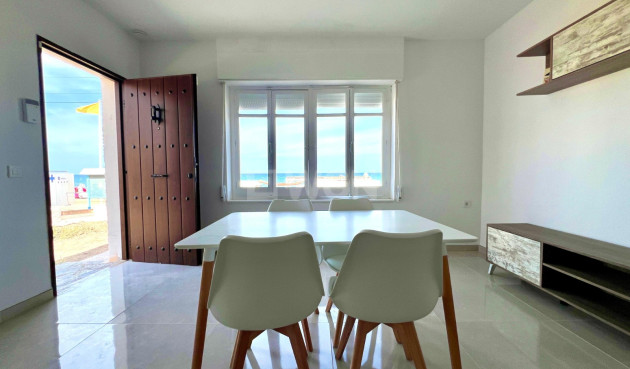 Resale - Villa - La Mata - Costa Blanca