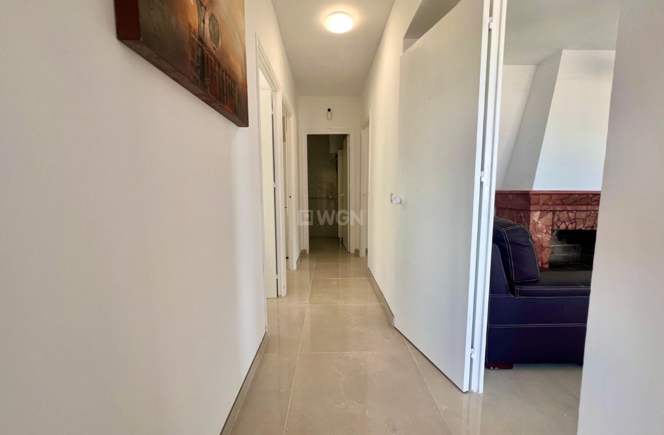 Resale - Villa - La Mata - Costa Blanca