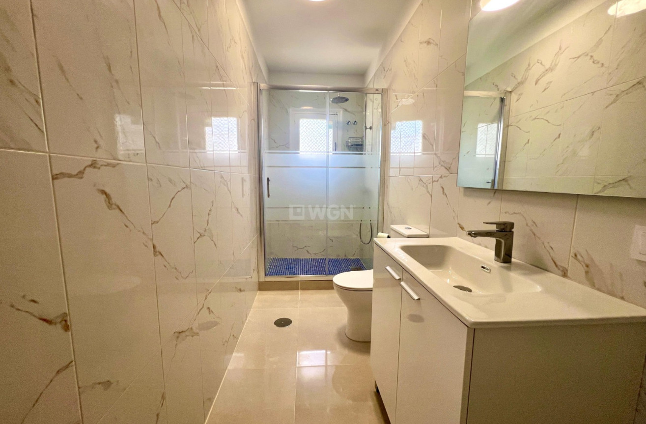 Resale - Villa - La Mata - Costa Blanca