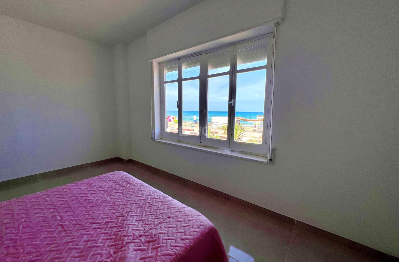 Resale - Villa - La Mata - Costa Blanca