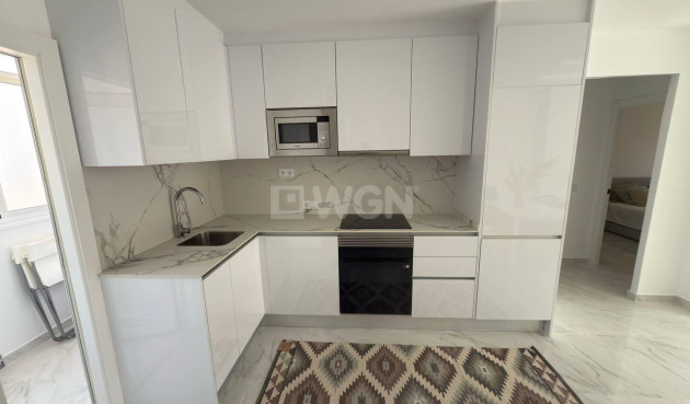 Odsprzedaż - Daszek - Torrevieja - Acequion