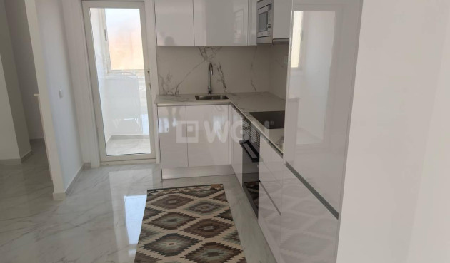 Odsprzedaż - Daszek - Torrevieja - Acequion