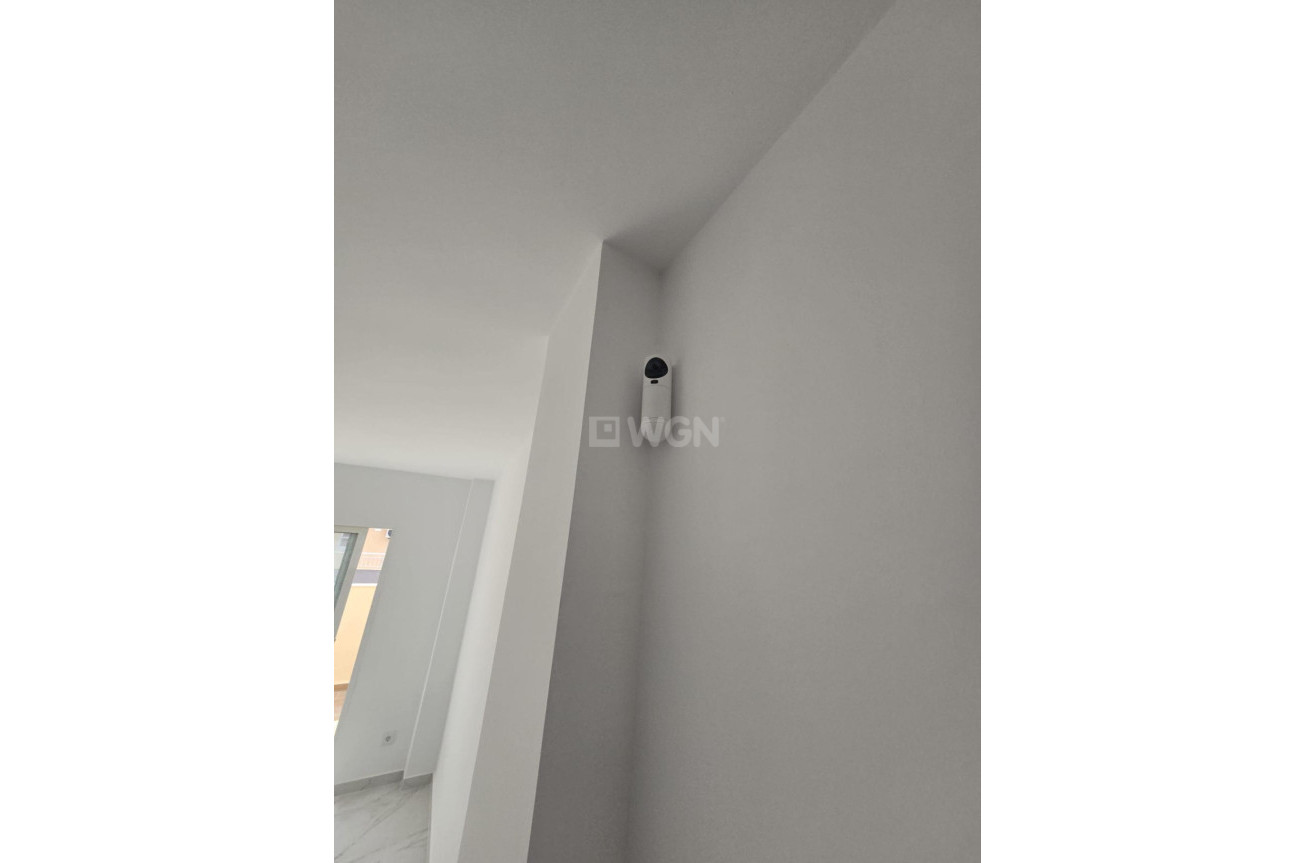 Odsprzedaż - Daszek - Torrevieja - Acequion