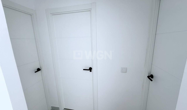 Odsprzedaż - Daszek - Torrevieja - Acequion