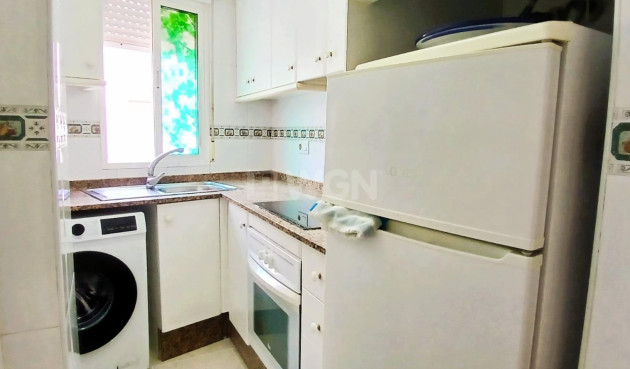 Resale - Apartment / flat - Torrevieja - Playa del Cura