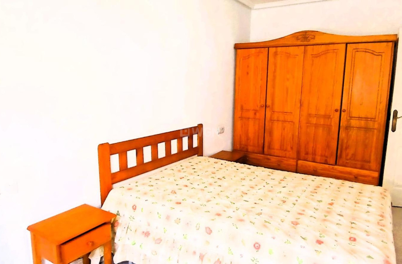 Resale - Apartment / flat - Torrevieja - Playa del Cura