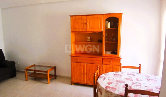 Resale - Apartment / flat - Torrevieja - Playa del Cura