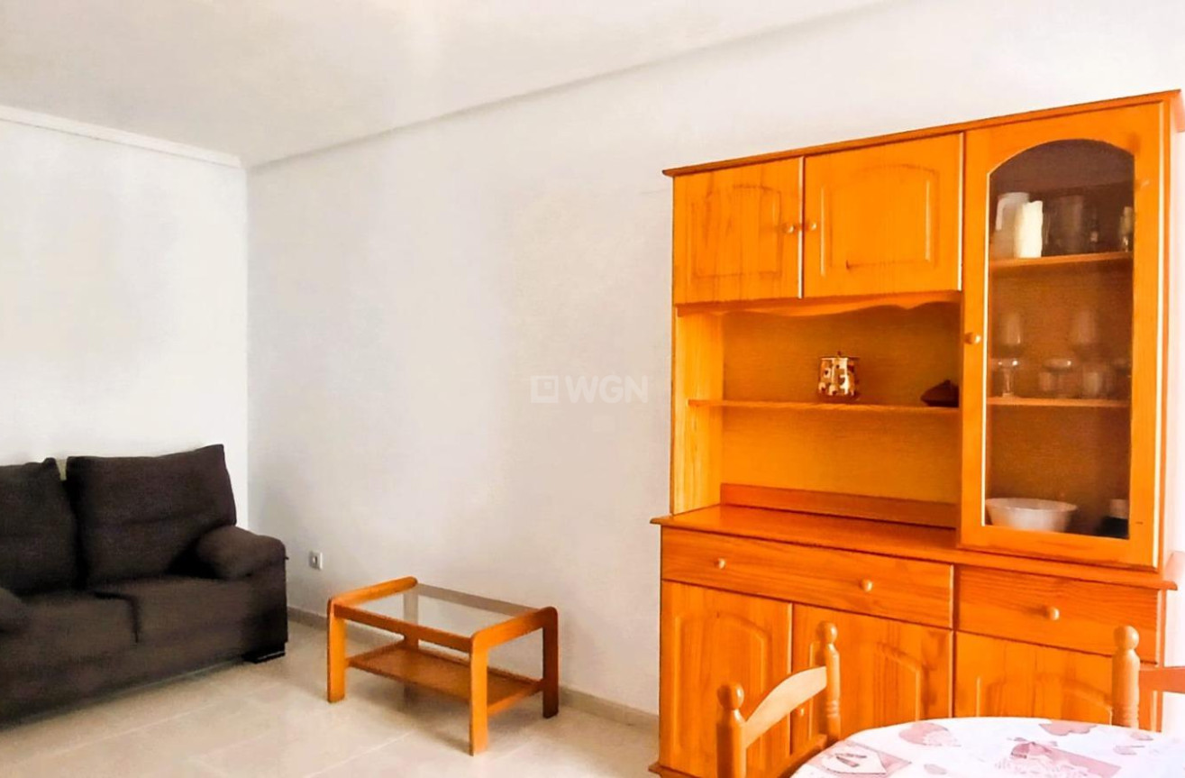 Resale - Apartment / flat - Torrevieja - Playa del Cura