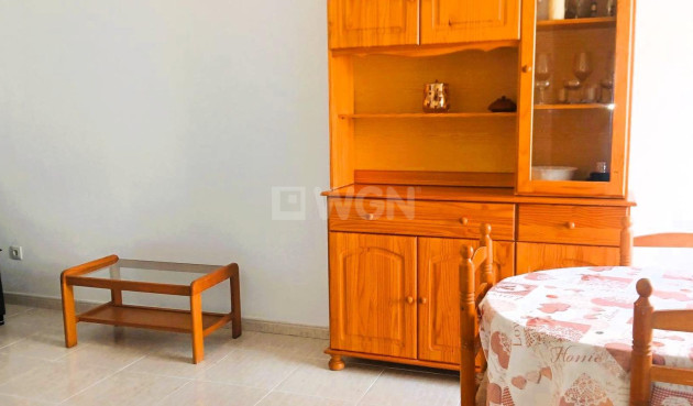 Resale - Apartment / flat - Torrevieja - Playa del Cura