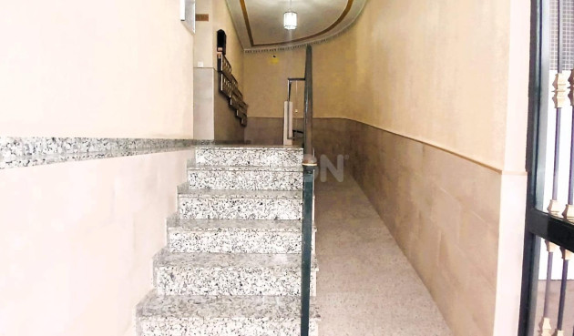 Resale - Apartment / flat - Torrevieja - Playa del Cura