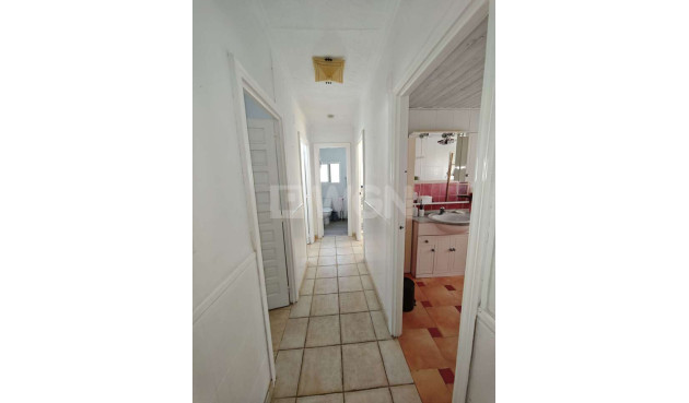 Odsprzedaż - Villa - Salinas - Inland