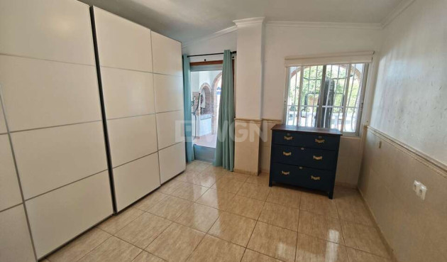 Odsprzedaż - Villa - Salinas - Inland