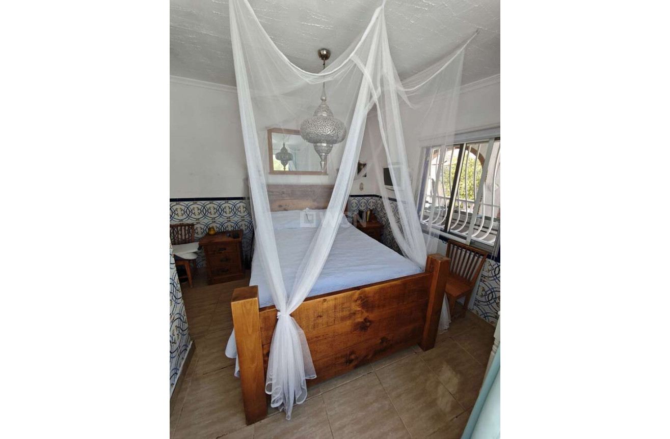 Odsprzedaż - Villa - Salinas - Inland