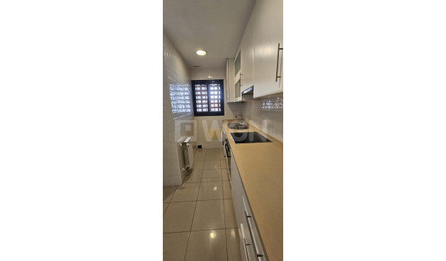 Odsprzedaż - Mieszkanie w bloku - Los Alcázares - Costa Calida